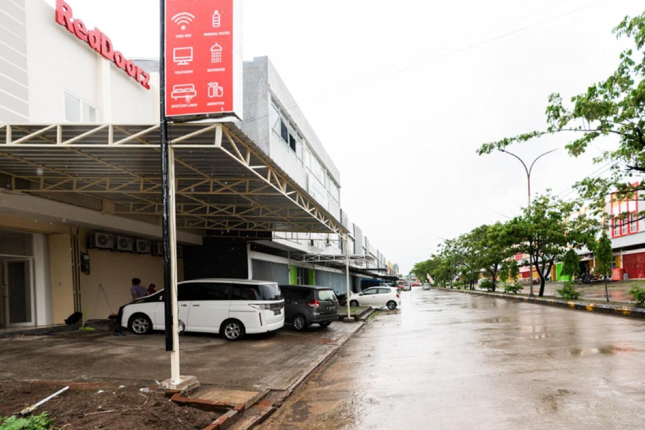 เรดดอร์ซ แอท กราฮา เจเมอร์ลัง มารอส Hotel Kallikalli ภายนอก รูปภาพ